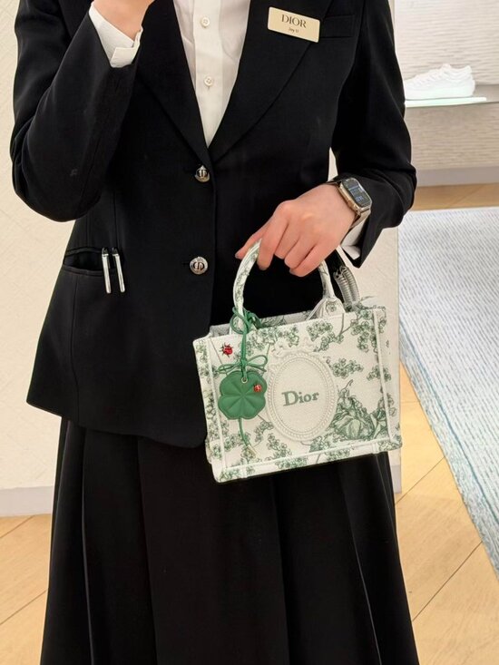 DIOR Handbags - Classic DIOR Bag: A Stylish and Versatile Choice for Elegance